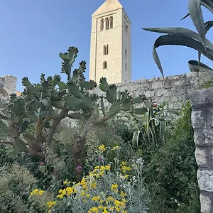 & Old Town Rab Town